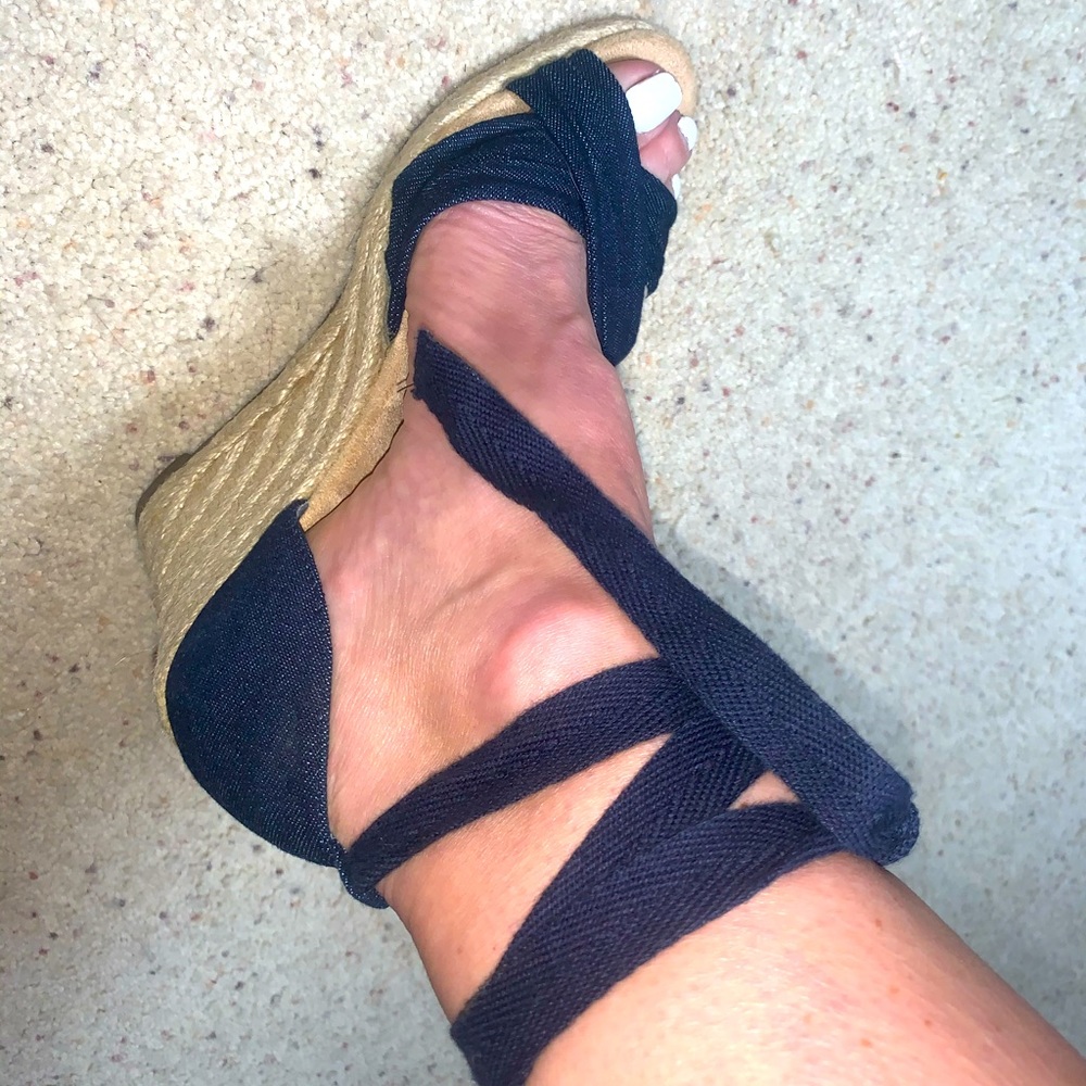 Ann Taylor wedge shoes